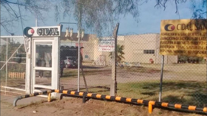 La empresa, de capitales nacionales, comenzó a funcionar en la década del 50 como fabricante de productos de látex.