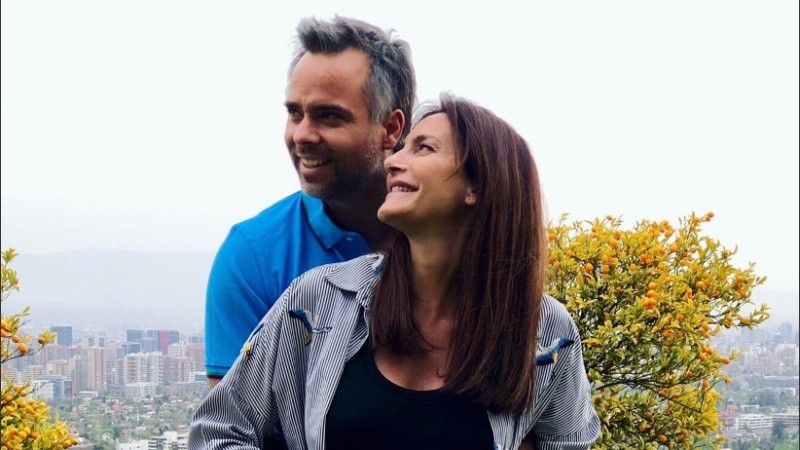 Lucha y su pareja, disfrutando de la espera del bebé. 