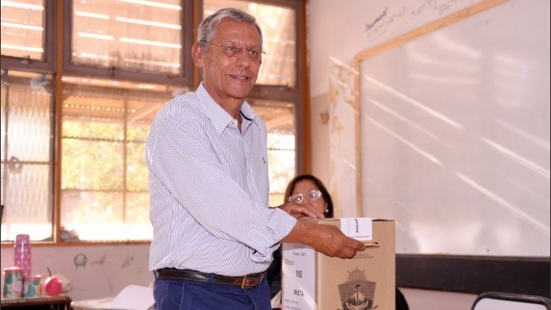 Quiroga en las últimas elecciones en Neuquén, donde su espacio perdió la intendencia. 