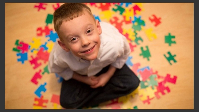 Para explicar el autismo en el mundo se siguen las líneas genéticas y neuropsiquiátricas.