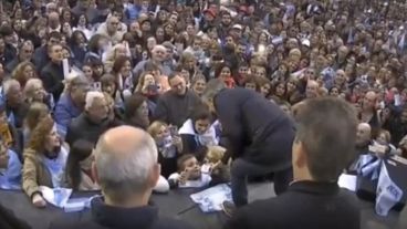 "Estaba en el baño", la repuesta del nene que descolocó a Macri.