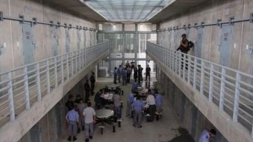 La banda está acusada por asociación ilícita y varios delitos.