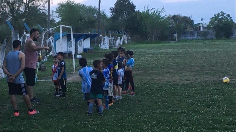 Los chicos concurren al club y merendero cada día.