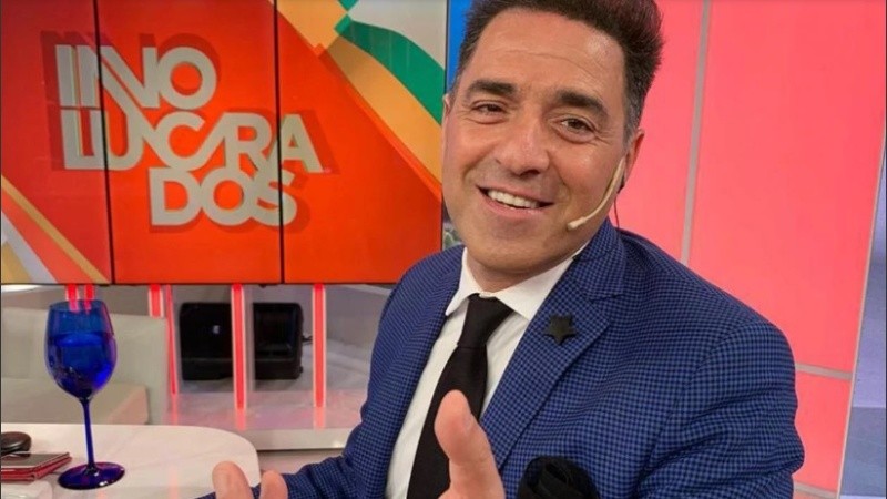 El conductor de América habló de las marchas macristas y lo criticaron en Twitter.