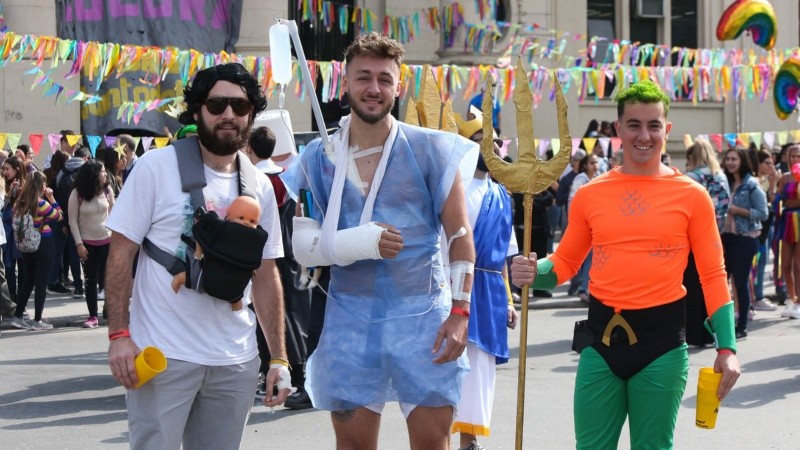 Color, música y buenos disfraces. La 