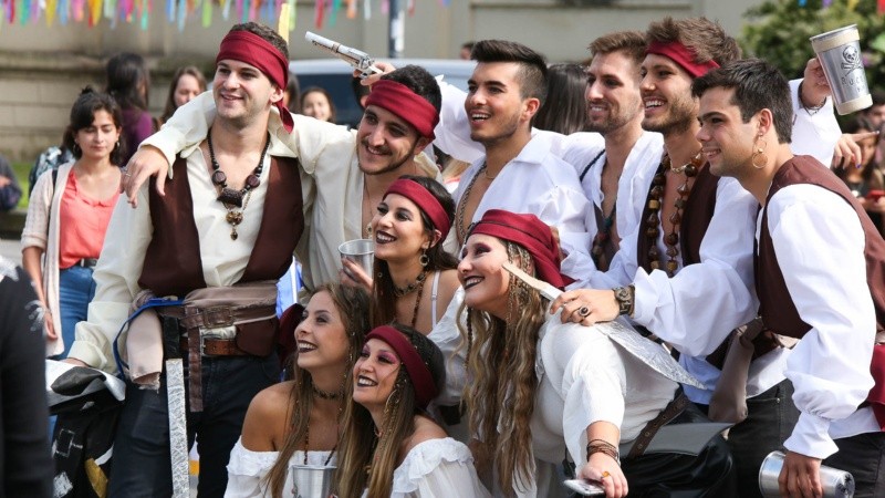 Color, música y buenos disfraces. La 