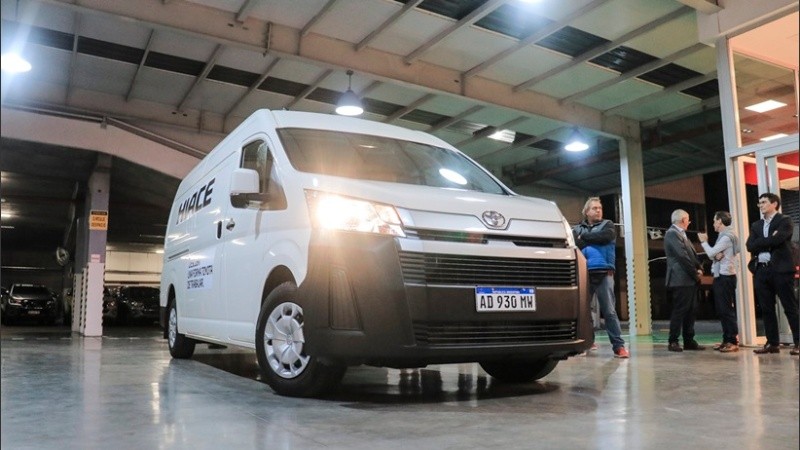 El nuevo utilitario de la marca se ofrece en dos versiones de furgón.