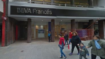 La sucursal del Banco Francés de la peatonal Córdoba de Rosario.