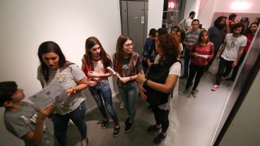 Los museos de la ciudad abrieron hasta la medianoche y mucha gente disfrutó de ellos.