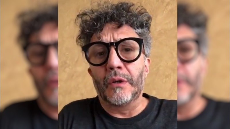 Fito Páez acompañó el posteo con el hashtag #ChileNoEstáEnGuerra.