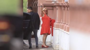 La líder de la Coalición Cívica, Elisa Carrió dijo que su banca la ocupará un dirigente más joven.