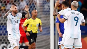 Messi y Agüero vuelven a la selección.