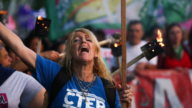 El tribunal debe expedirse sobre el fallo que le otorgó la libertad a los 9 imputados.