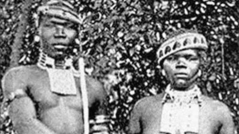 La foto data del primero de noviembre de 1896.