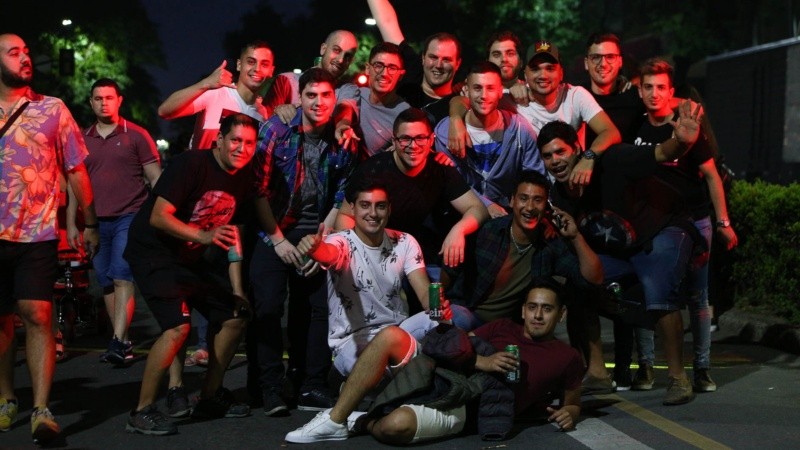 Paseo Pellegrini se transformó en una verdadera fiesta este sábado por la noche.
