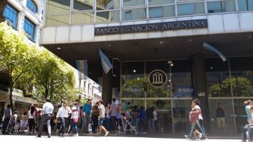 Las entidades de todo el país estarán cerradas el miércoles.