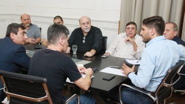 Se instalarán cuatro puntos de ascensos de pasajeros.