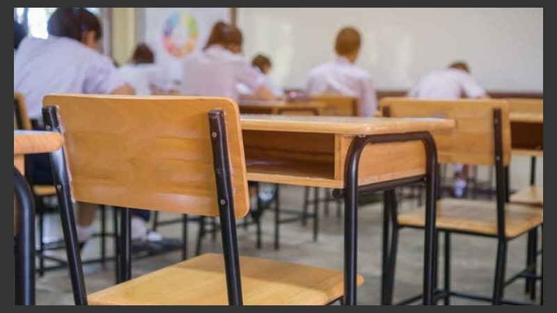 Es posible al menos disminuir el porcentaje de chicos que dejan la escuela si se adoptan políticas que desde distintos ámbitos, apunten todas en la misma dirección.