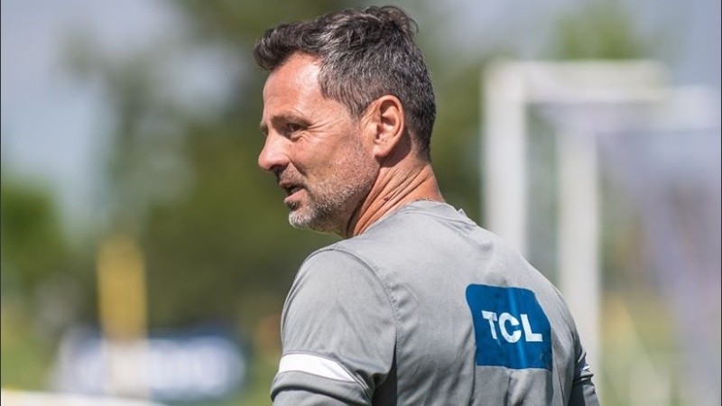 El DT canalla haría sólo una variante.