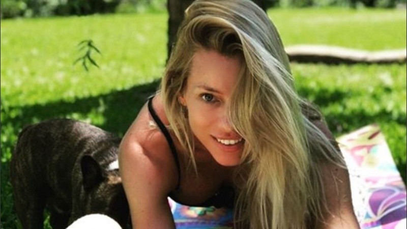 Nicole Neumann admitió que está atravesando un momento diferente, en el que intenta pasarla bien y divertirse. 