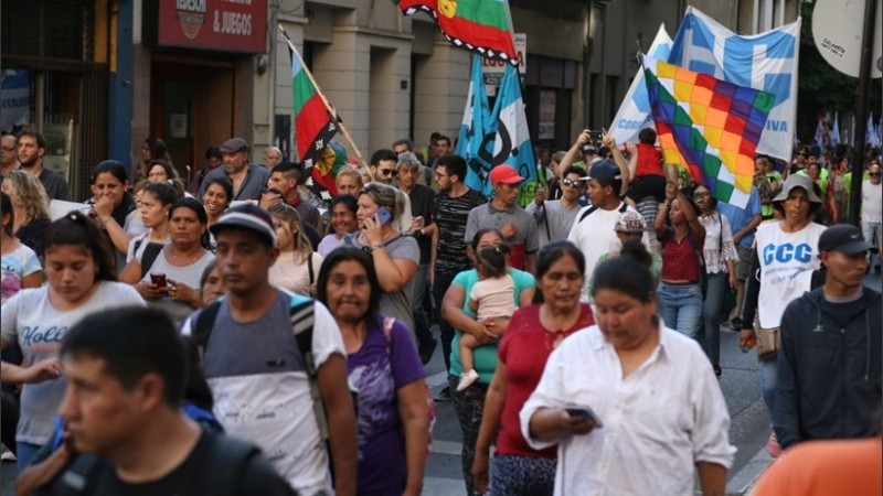 La marcha en el centro rosarino.
