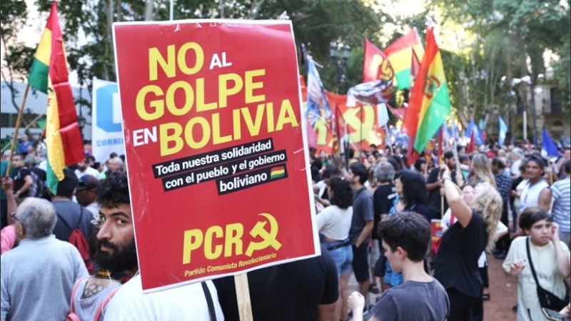 El acto en la plaza 25 de Mayo.