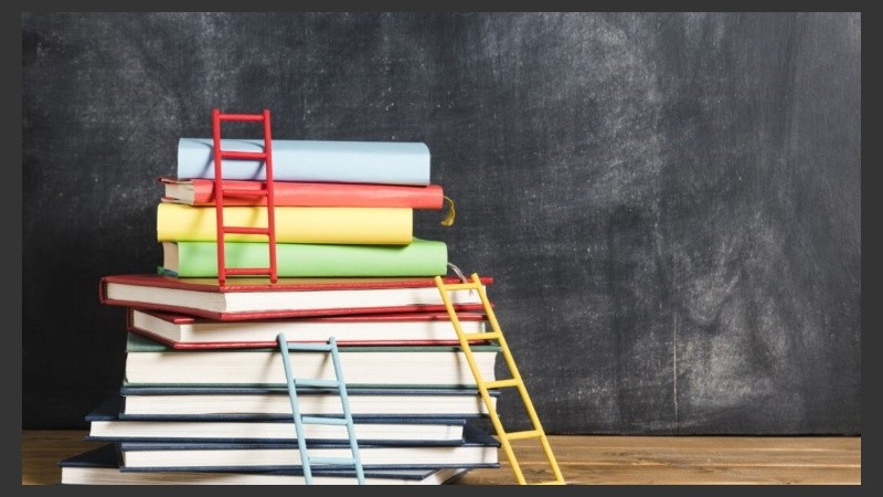 Para los directivos brinda una mirada integral del proceso de planificación en general.