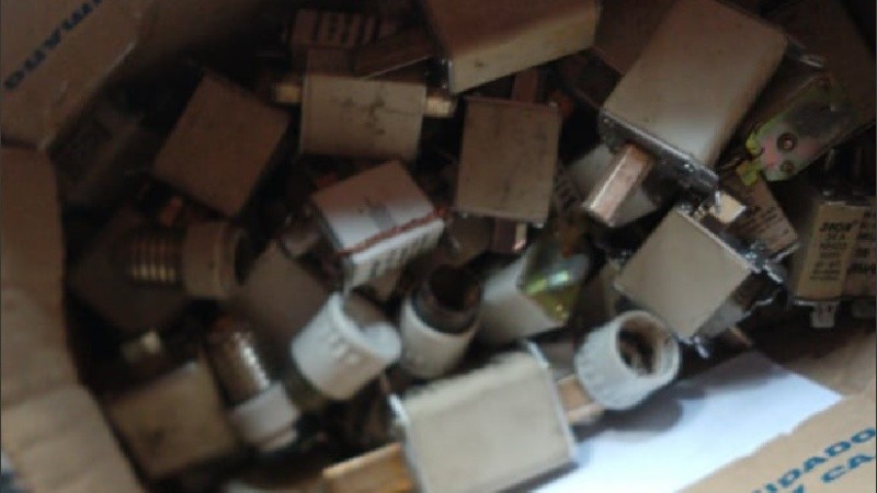 En los procedimientos incautaron elementos probatorios y hasta armas.