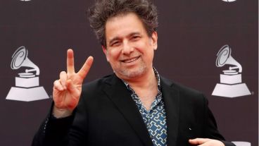 Calamaro elogiado por su disco "Cargar la suerte".