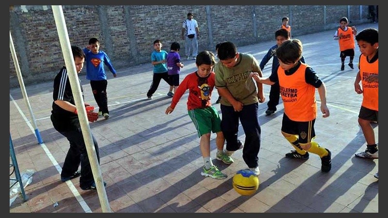 El evento se desarrollará el viernes 15 de noviembre a las 10 en la sede de la UCEL.