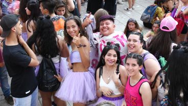 El banderazo estudiantil de este año en el Monumento.