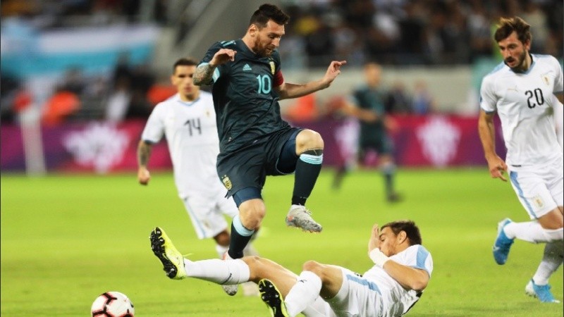 Messi era duda pero salió otra vez en el once inicial.