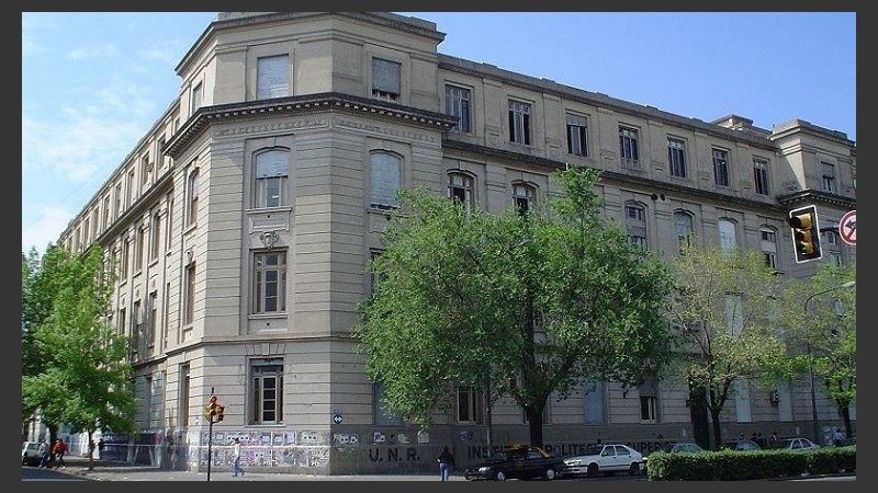 La autoridades de la UNR iniciaron este proceso hace tres meses, poniendo en debate la necesidad profundizar la democracia universitaria.