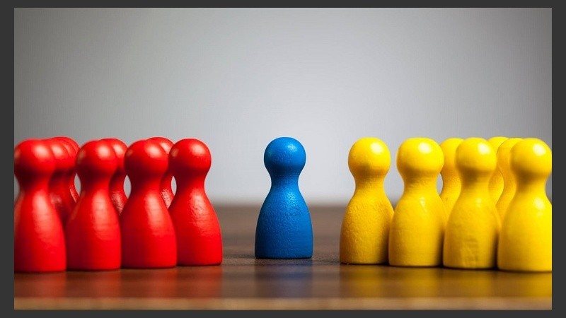 El Registro está compuestos por mediadores matriculados que cumplan con determinados requisitos.