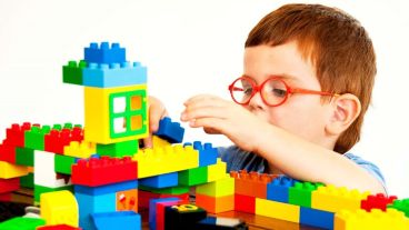 Maravillosos espacios de juego pueden funcionar en diferentes instituciones, tanto escolares como del ámbito no formal y comunitario.