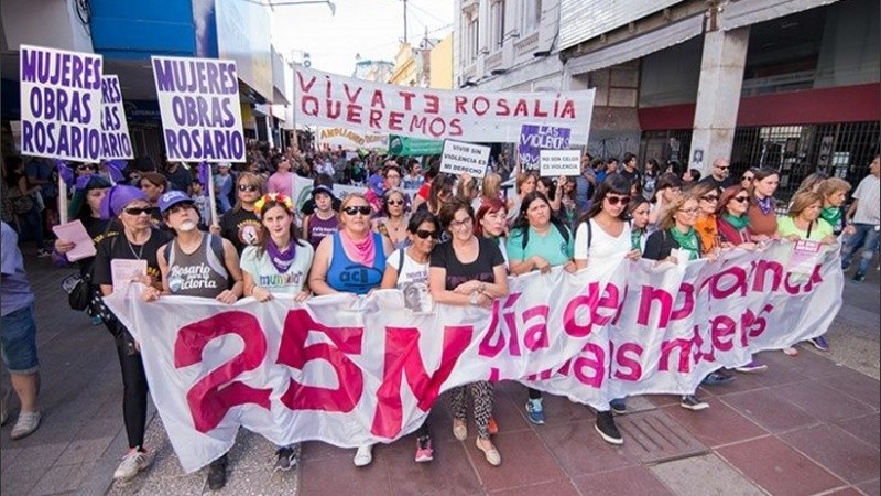 La marcha del lunes unirá la plaza San Martín con el Monumento.