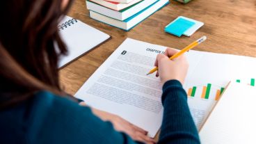 Viernes 13 y Sábado 14 de diciembre.