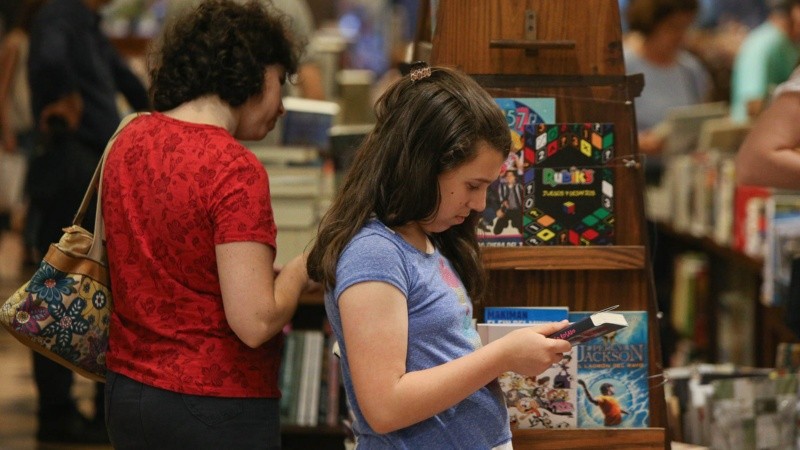Otra buena respuesta de los rosarinos al encuentro con los libros.