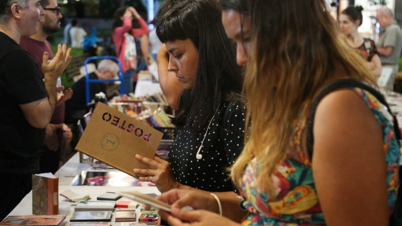 Otra buena respuesta de los rosarinos al encuentro con los libros.