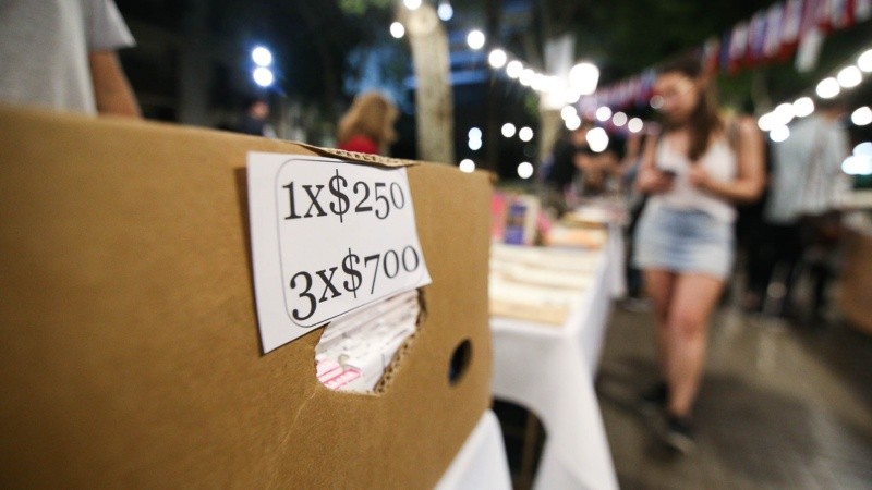 Otra buena respuesta de los rosarinos al encuentro con los libros.