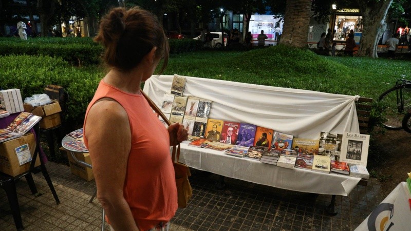 Otra buena respuesta de los rosarinos al encuentro con los libros.