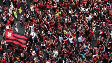 Los hinchas del equipo brasileño salieron a las calles de Río.