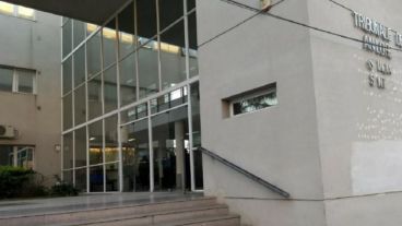 Un juzgado de Familia determinó que el hombre "nunca mostró interés por ver" a la niña.