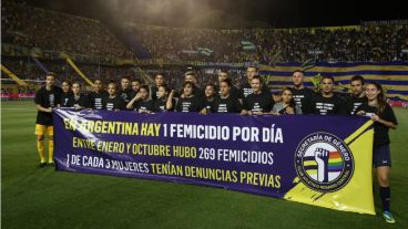 Para la foto. La iniciativa fue de la Secretaría de Género del club de Arroyito.