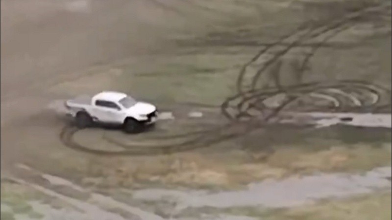 Adda se refirió al caso de la camioneta en el barro de Puerto Norte. 