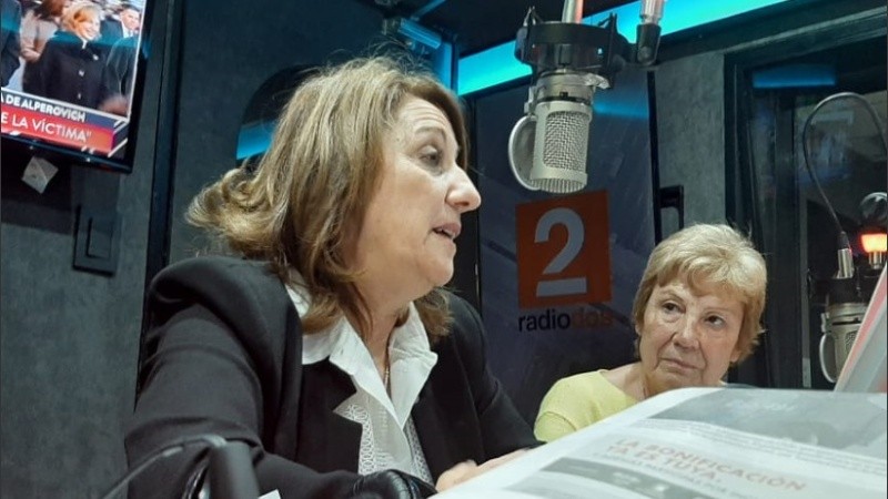 La intendenta Fein pasó por los estudios de Radio 2.