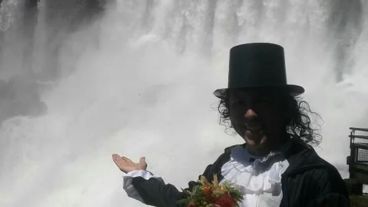 El artista condenó "el daño irreversible que se le hizo a la selva amazónica".