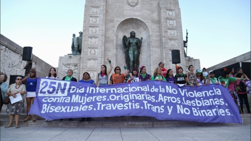 La marcha al llegar al Monumento.