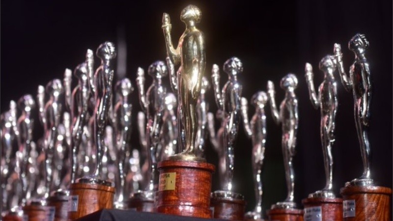 Habrá 36 estatuillas de plata y la de oro para el más destacado de todos.