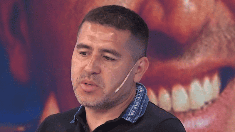 Riquelme en el programa Intrusos.